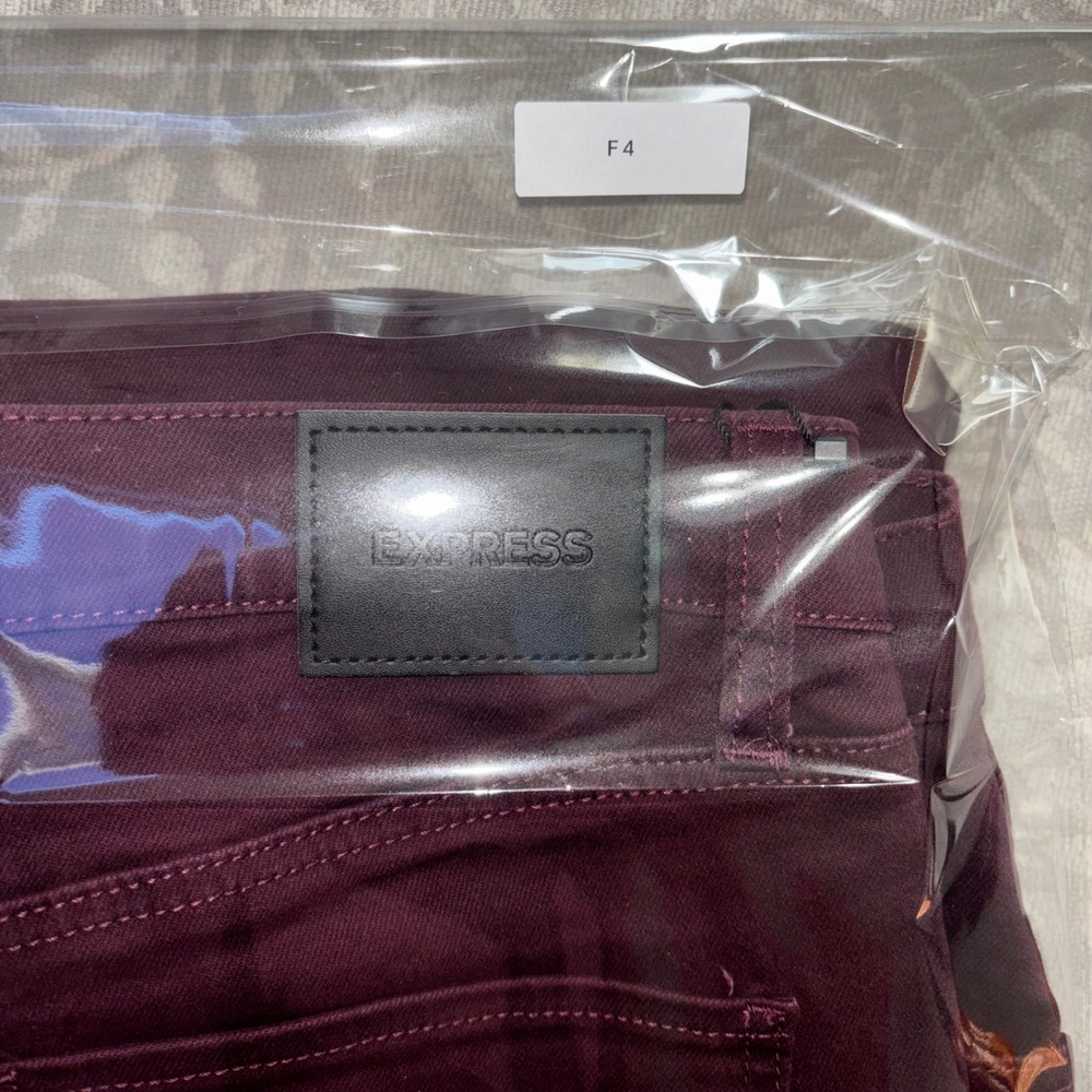 Express Womens Size 14 Burgundy Bootcut Denim Jeans Mid Rise  (F4) - Picture 11 of 11